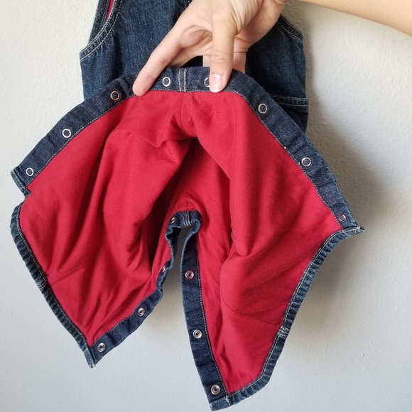 OshKosh B'Gosh Fully Lined Denim Overalls 12M with Leg Snaps - Picture 8 of 9